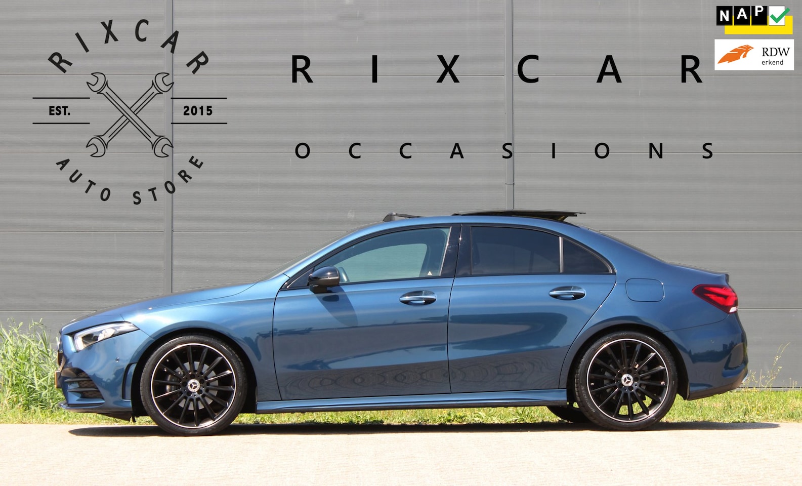 Mercedes-Benz A-klasse - 180 AMG Line Panodak Sfeerlicht !!NIEUWBINNEN!! - AutoWereld.nl