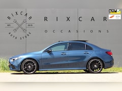 Mercedes-Benz A-klasse - 180 AMG Line Panodak Sfeerlicht NIEUWBINNEN