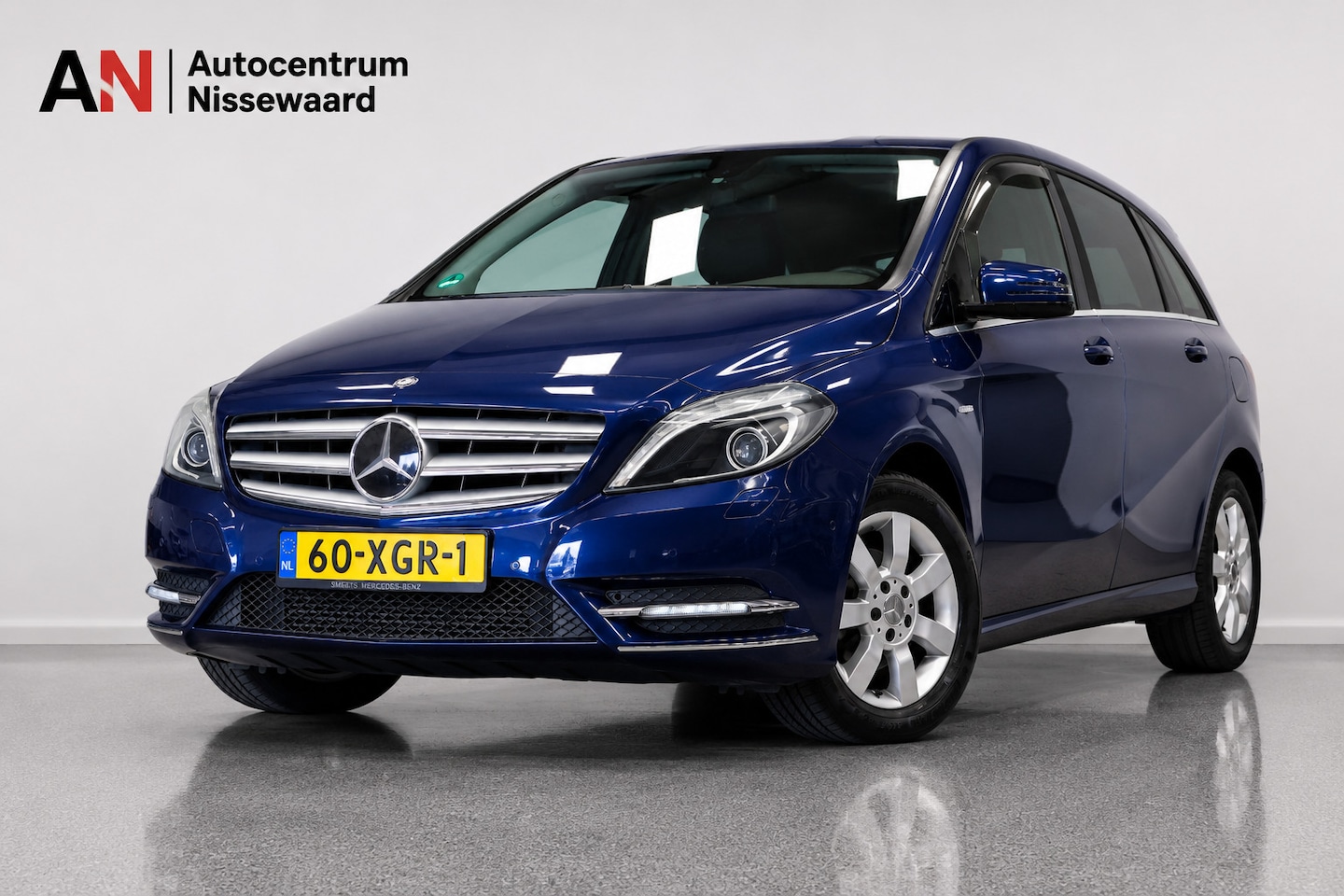 Mercedes-Benz B-klasse - 180 Ambition |Carplay|Navi|Xenon| - AutoWereld.nl