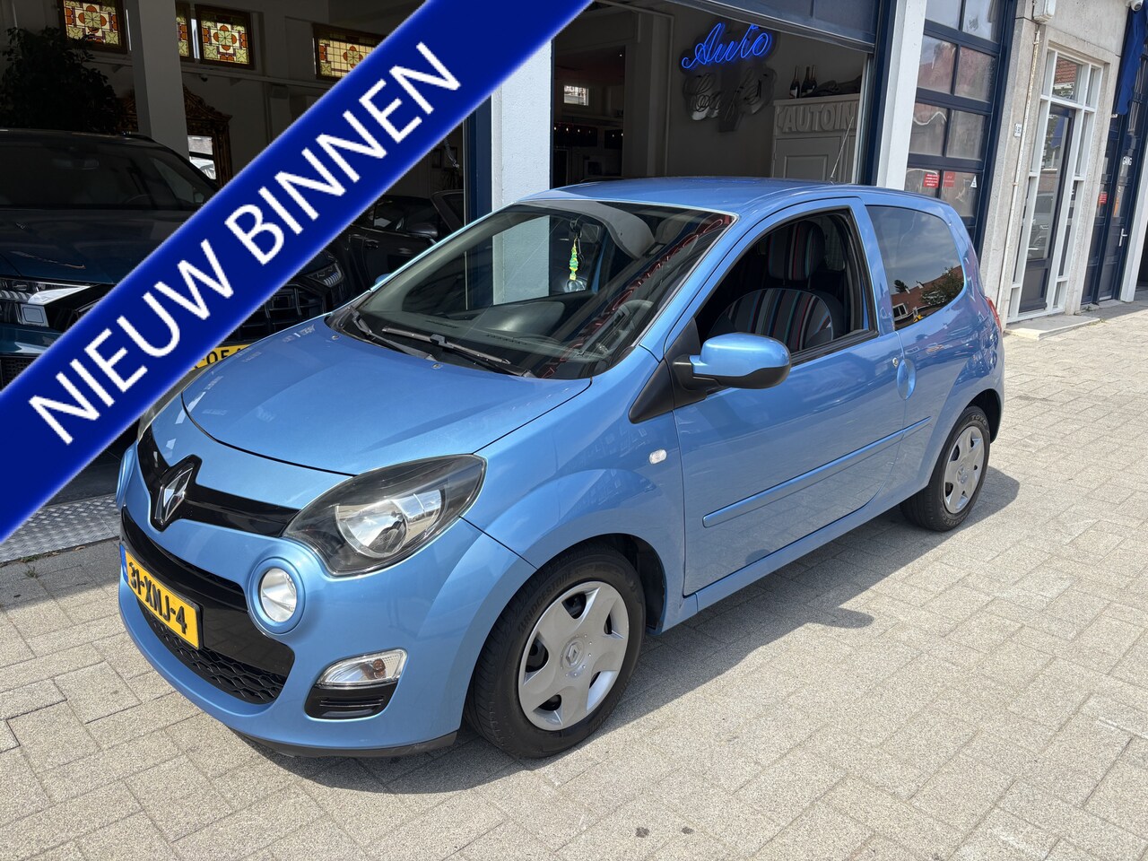 Renault Twingo - 1.2 16V Collection AIRCO/CRUISE/PDC/DISTRIBUTIE V.V. - AutoWereld.nl