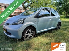 Toyota Aygo - 1.0-12V airco 5 deurs