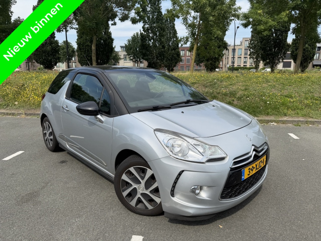 Citroën DS3 - 1.6 HDi Navi|Clima|Cruise|Sensoren - AutoWereld.nl