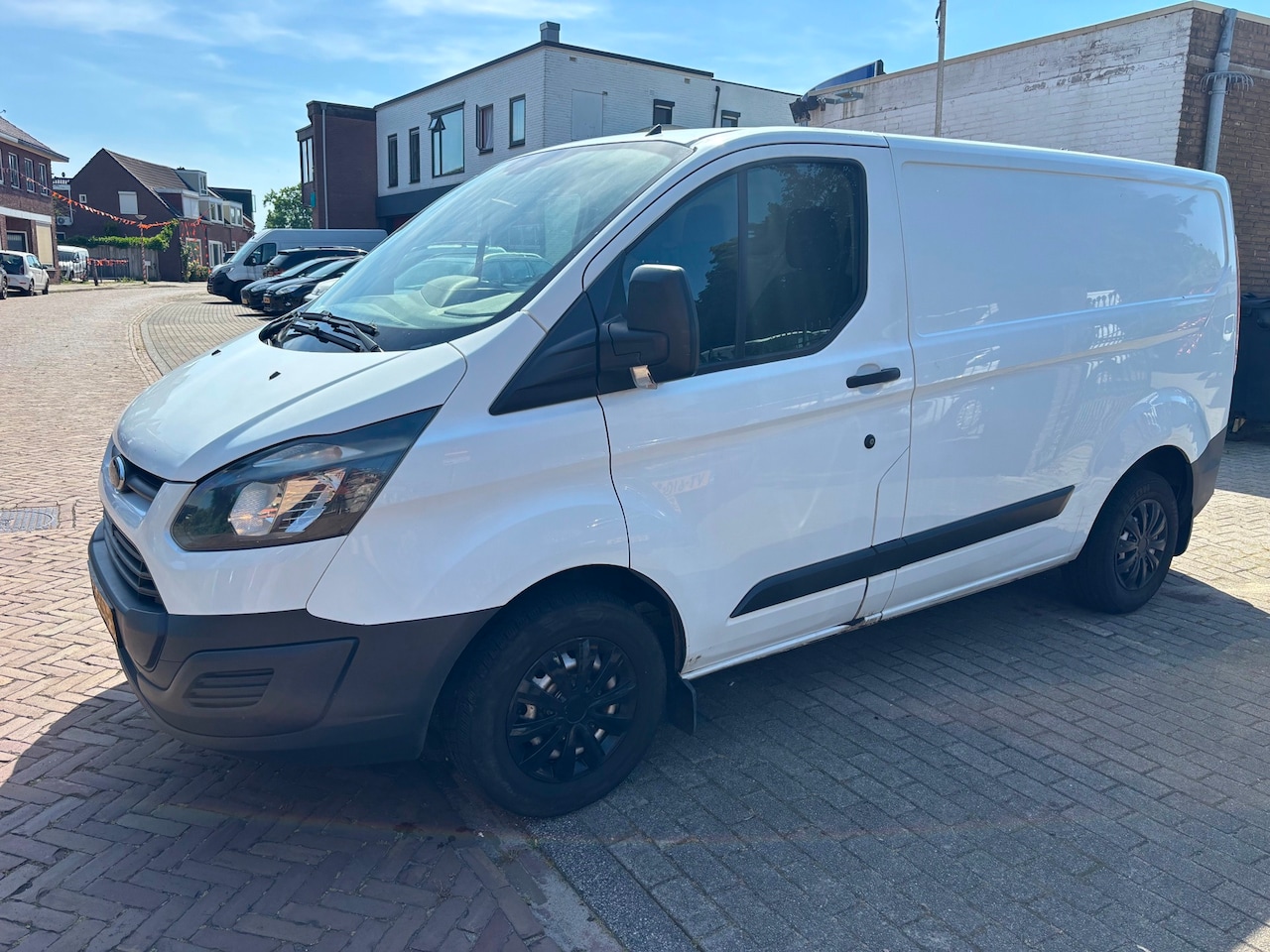 Ford Transit Custom - 270 2.2 TDCI L1H1 Economy Edition AIRCO!!! - AutoWereld.nl