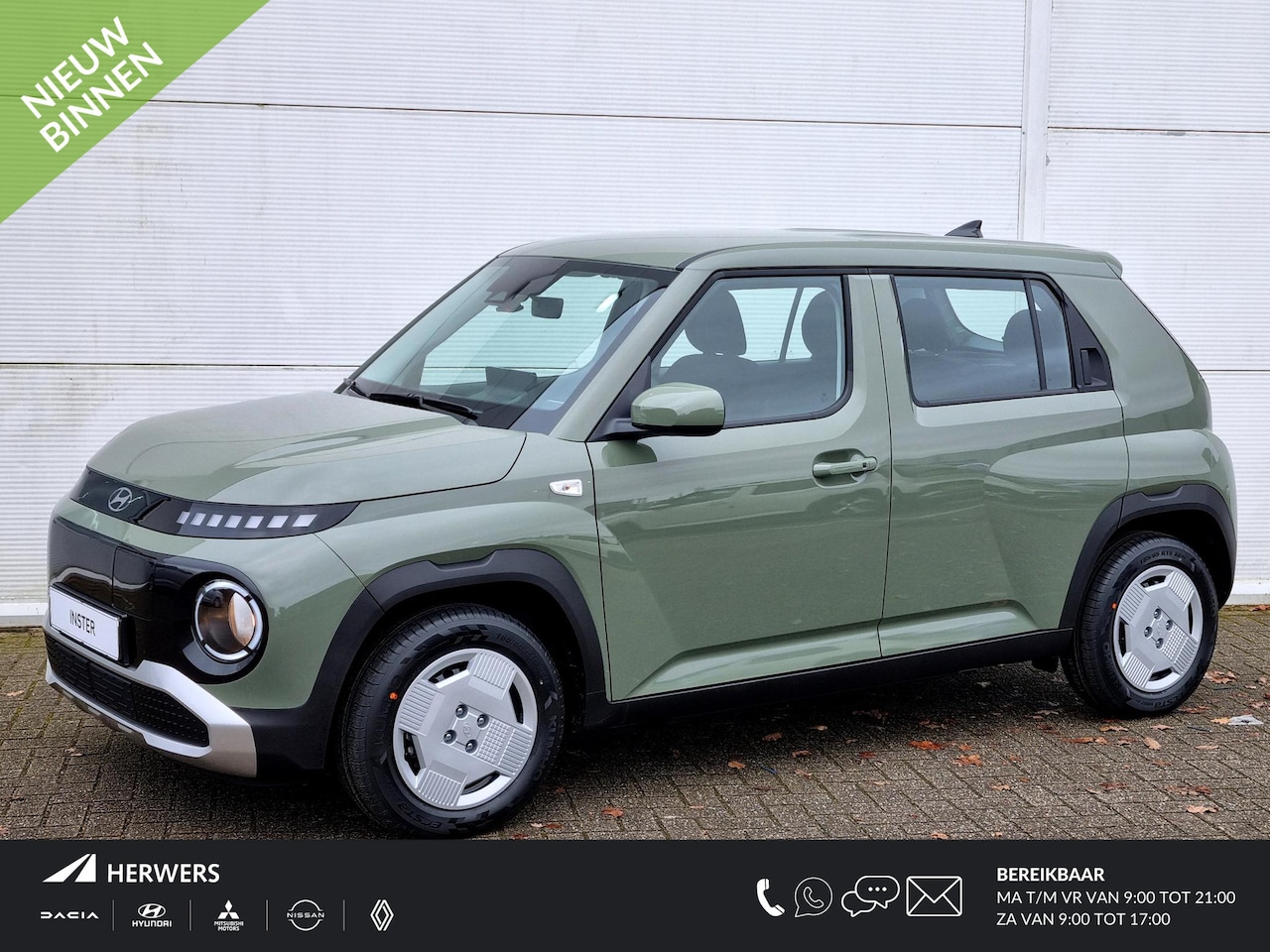 Hyundai Inster - E-Motion 49 kWh / € 3000,- Voordeel / Uit Voorraad Leverbaar / Navigatie / Airco / - AutoWereld.nl