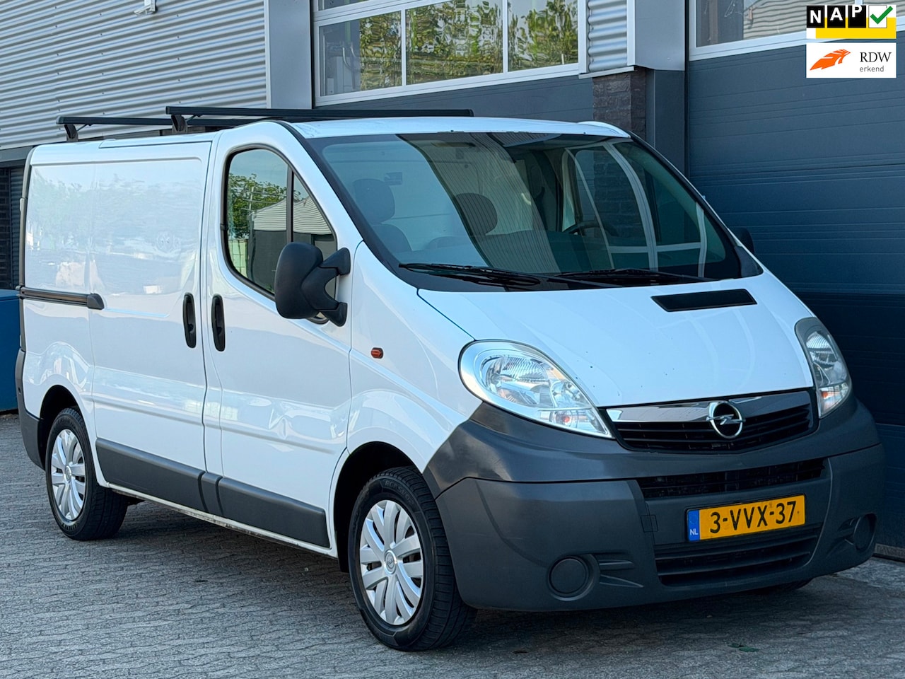 Opel Vivaro - 2.0 CDTI L1H1 EcoFLEX 3pers AIRCO CRUISE APK TREKHAAK - AutoWereld.nl