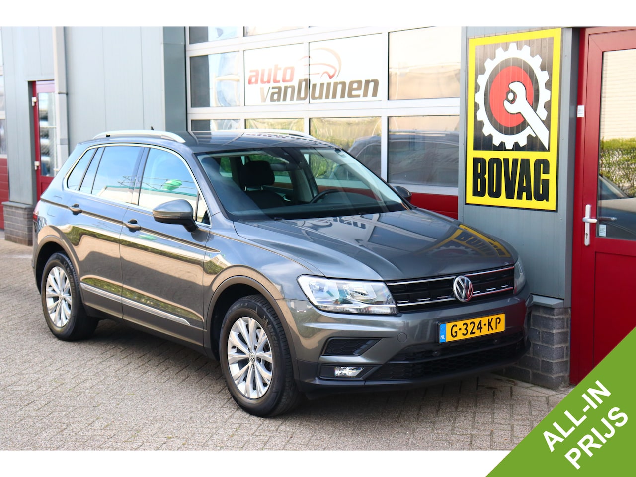 Volkswagen Tiguan - 1.5 TSI Comfortline Business O.a: Navi, Clima, ACC, Carplay, DAB, PDC, Etc. All-in prijs! - AutoWereld.nl
