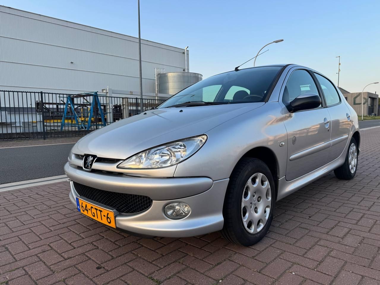Peugeot 206 - 1.4 Génération /Airco/Cruise/NAP/Nieuwe APK - AutoWereld.nl
