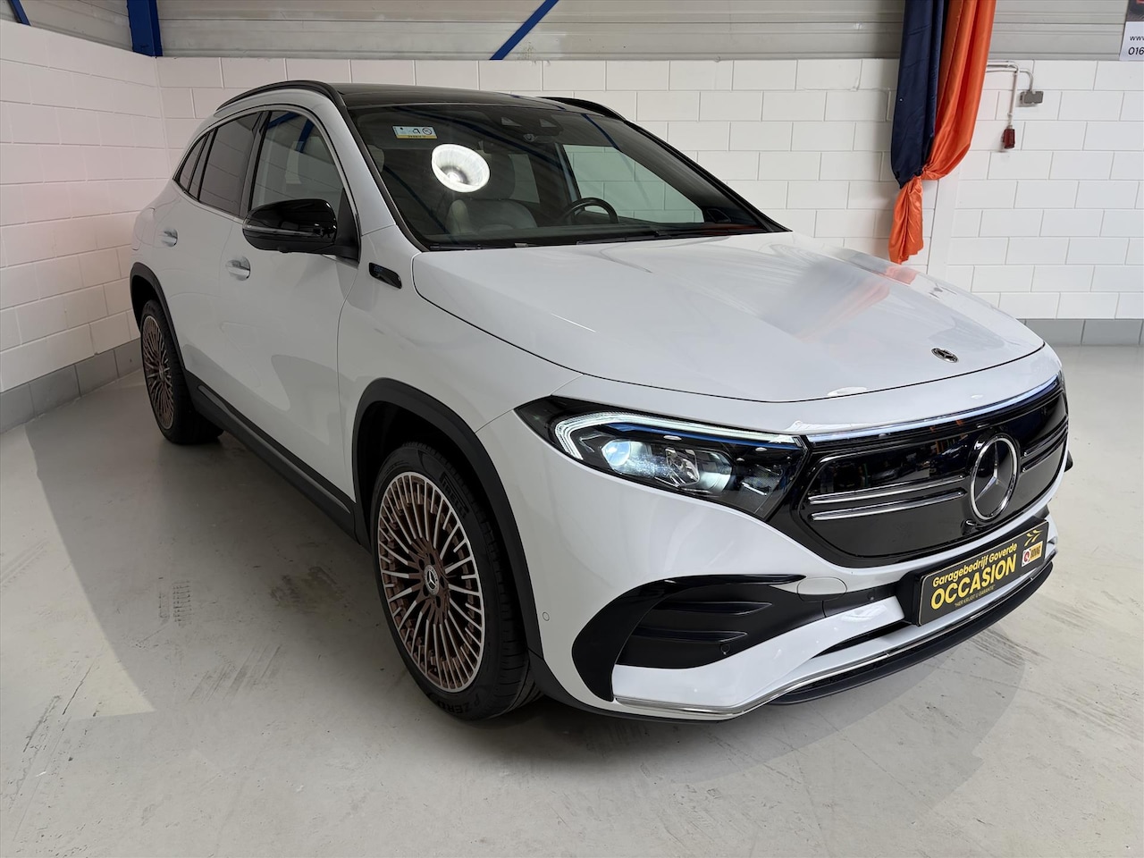 Mercedes-Benz EQA - 250 Edition 1 250 190pk Edition 1, AMG Line, Pano, Burmester bomvol! - AutoWereld.nl