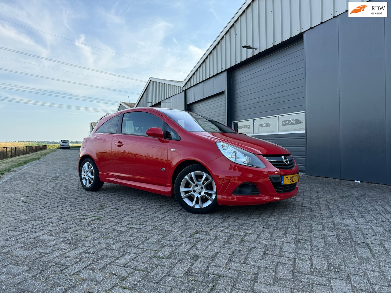 Opel Corsa - 1.4-16V Cosmo Sport Opc-Line/Nieuwe Apk - AutoWereld.nl