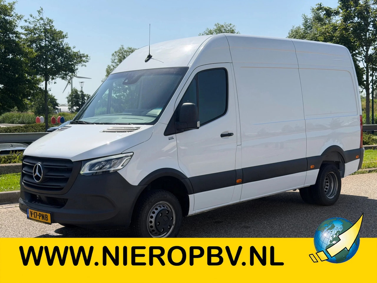 Mercedes-Benz Sprinter - 517CDI L2H2 Automaat Airco Cruisecontrol AppleCarplay Led/Xenon - AutoWereld.nl