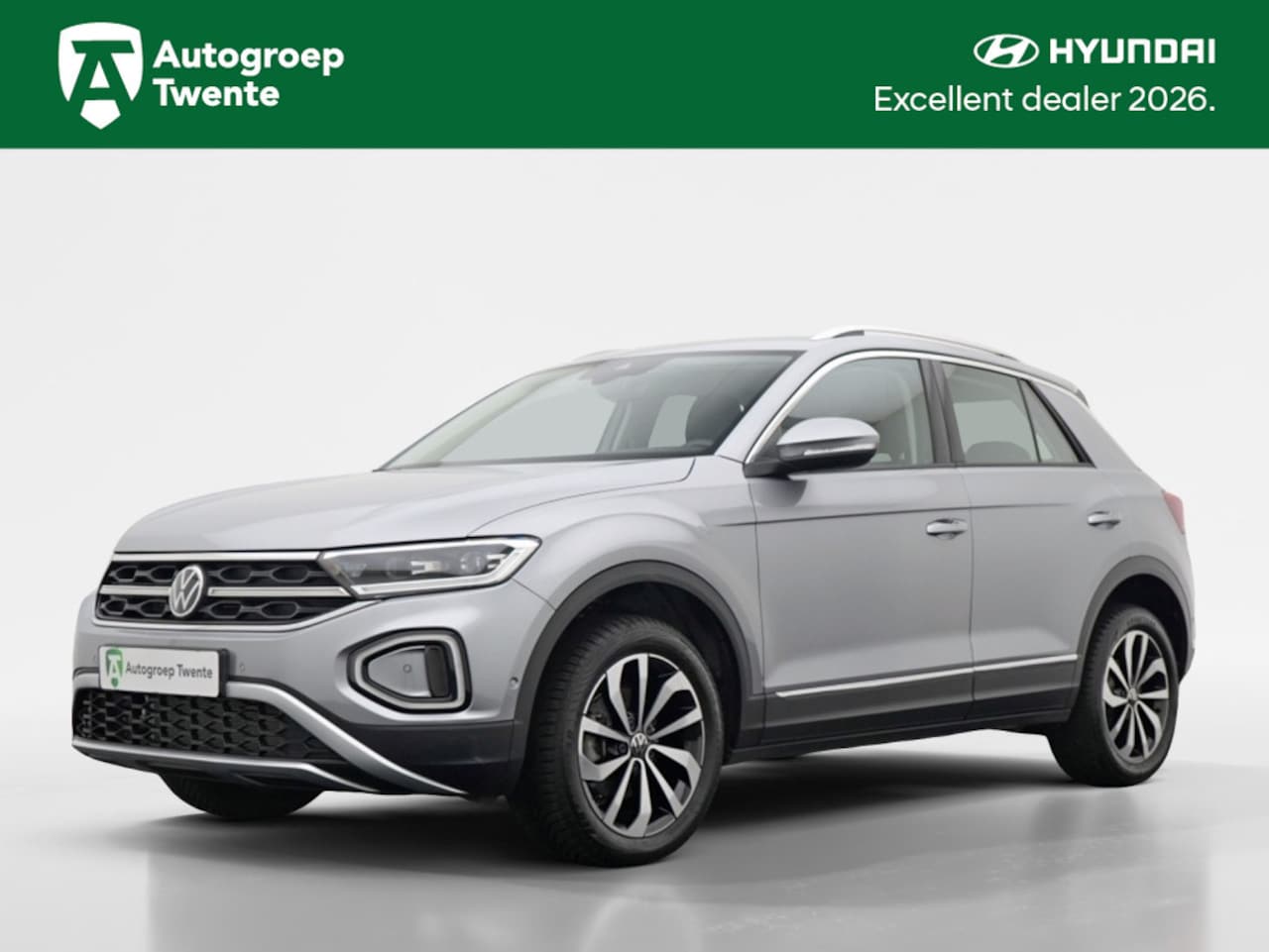 Volkswagen T-Roc - 1.5 TSI Style | Virtual | Camera | LED | Stoelverwarming - AutoWereld.nl