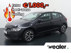 Volkswagen Polo - 1.0 TSI Life | 95 PK | Adaptive cruise control | Parkeersensoren | Apple Carplay/Android A