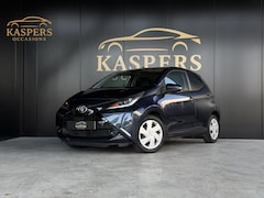 Toyota Aygo - 1.0 VVT-i x-play|Airco|Achteruit cam|Cruise|NAP|