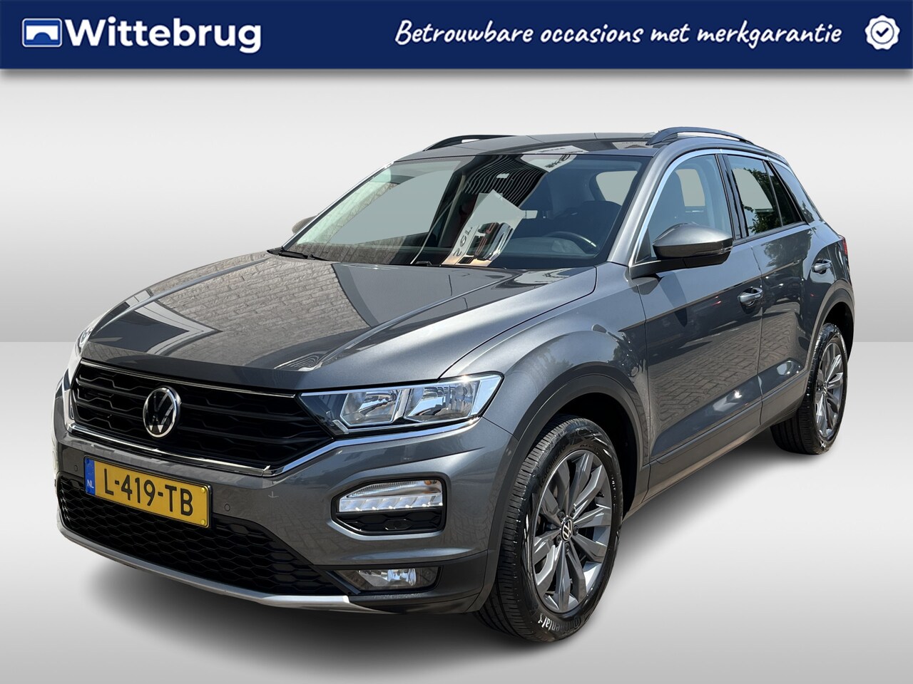 Volkswagen T-Roc - 1.0 TSI Style / ADAPTIVE CRUISE/ APP-CONNECT/ PARKEER SENSOREN V+A/ CAMERA/ DIGITAL DASH/ - AutoWereld.nl