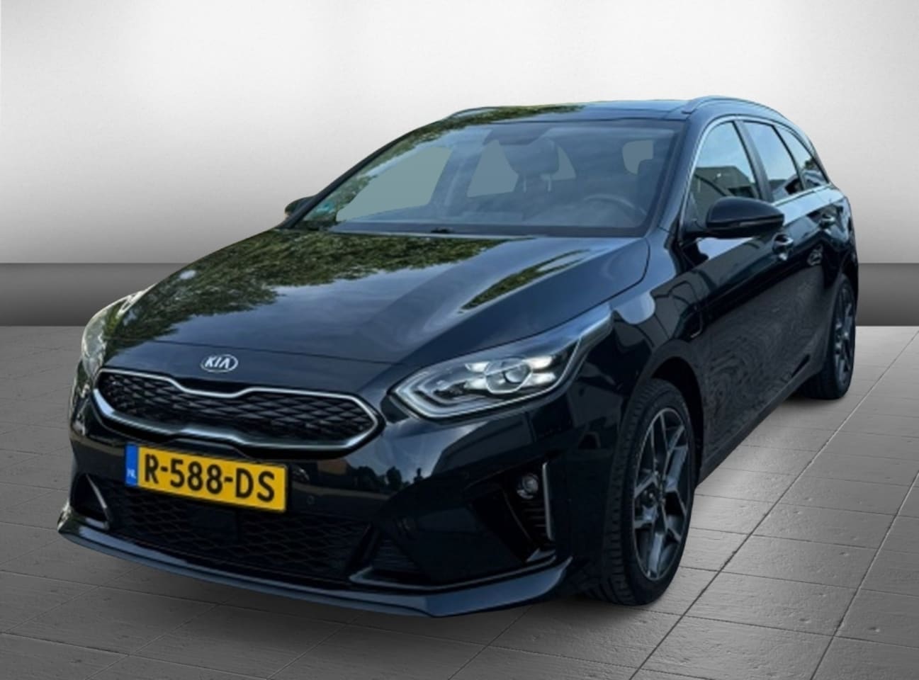 Kia Cee'd - Ceed ExecutiveLine Stoelverkoeling panoramadak - AutoWereld.nl
