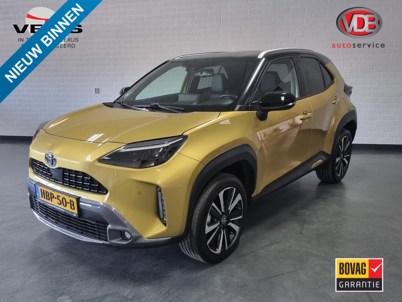 Toyota Yaris Cross - 1.5 Hybrid Launch Edition Bi-Tone / Trekhaak / HUD / JBL - AutoWereld.nl