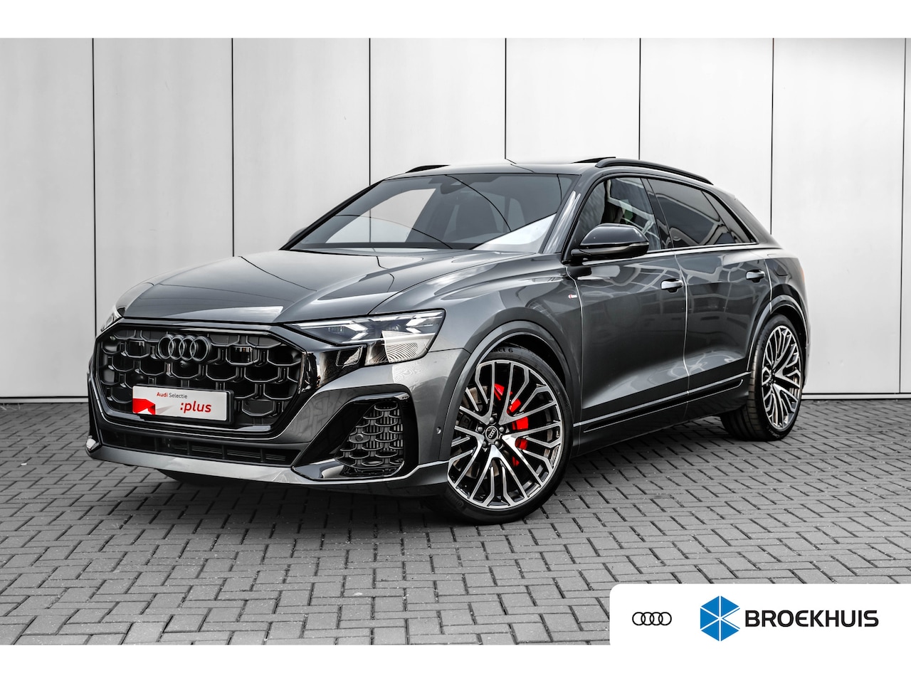 Audi Q8 - 60 TFSI e quattro Pro Line S Competition 490 PK | Trekhaak | Panoramadak | Laser | B&O | 3 - AutoWereld.nl