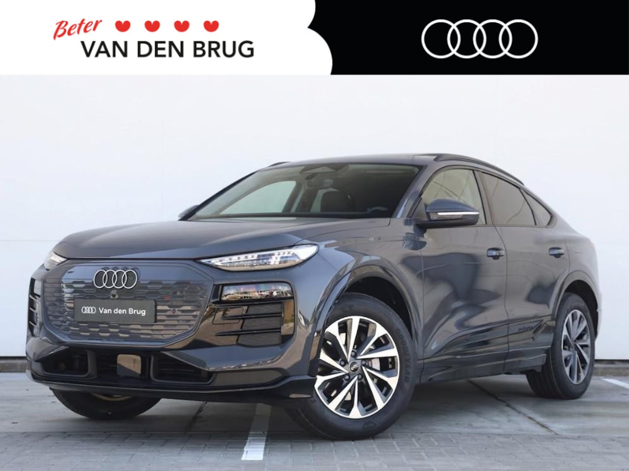 Audi Q6 Sportback e-tron - edition 83 kWh | Pano | Trekhaak | Stuurverwarming | Stoelverwarming v+a | 360° camera | K - AutoWereld.nl