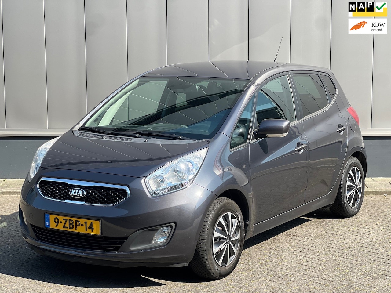 Kia Venga - 1.4 CVVT ExecutiveLine 1.4 CVVT ExecutiveLine - AutoWereld.nl