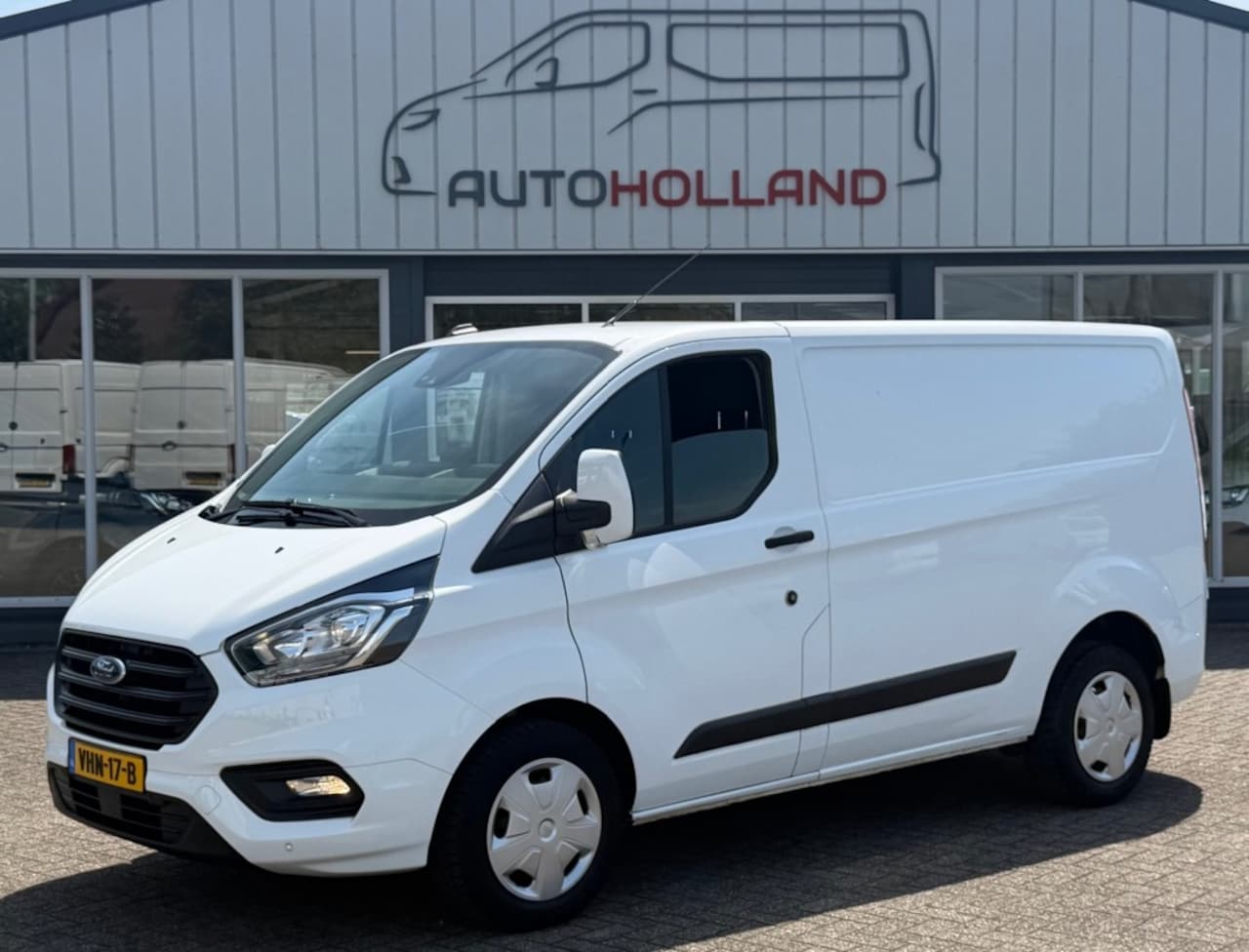 Ford Transit Custom - 2.0 TDCI 96KW 130PK AUTOMAAT EURO 6 AIRCO/ CRUISE CONTROL/ PARKEERSENSOREN/ 100% DEALEROND - AutoWereld.nl