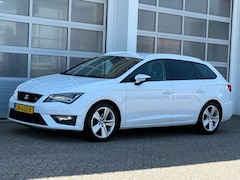 SEAT Leon - 1.4 TSI 150PK FR Connect Navi Camera Trekhaak Keurige auto