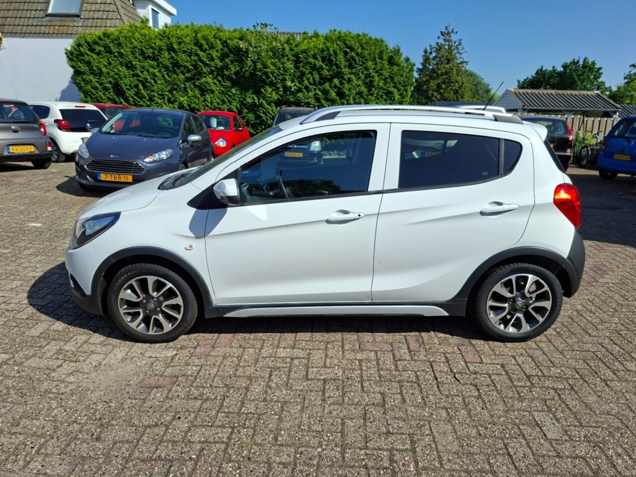 Opel Karl - 1.0 Rocks Online Edition RADIO DAB/AIRCO/CRUISE/ELEC.RAMEN+SPIEGELS/PDC/LMV