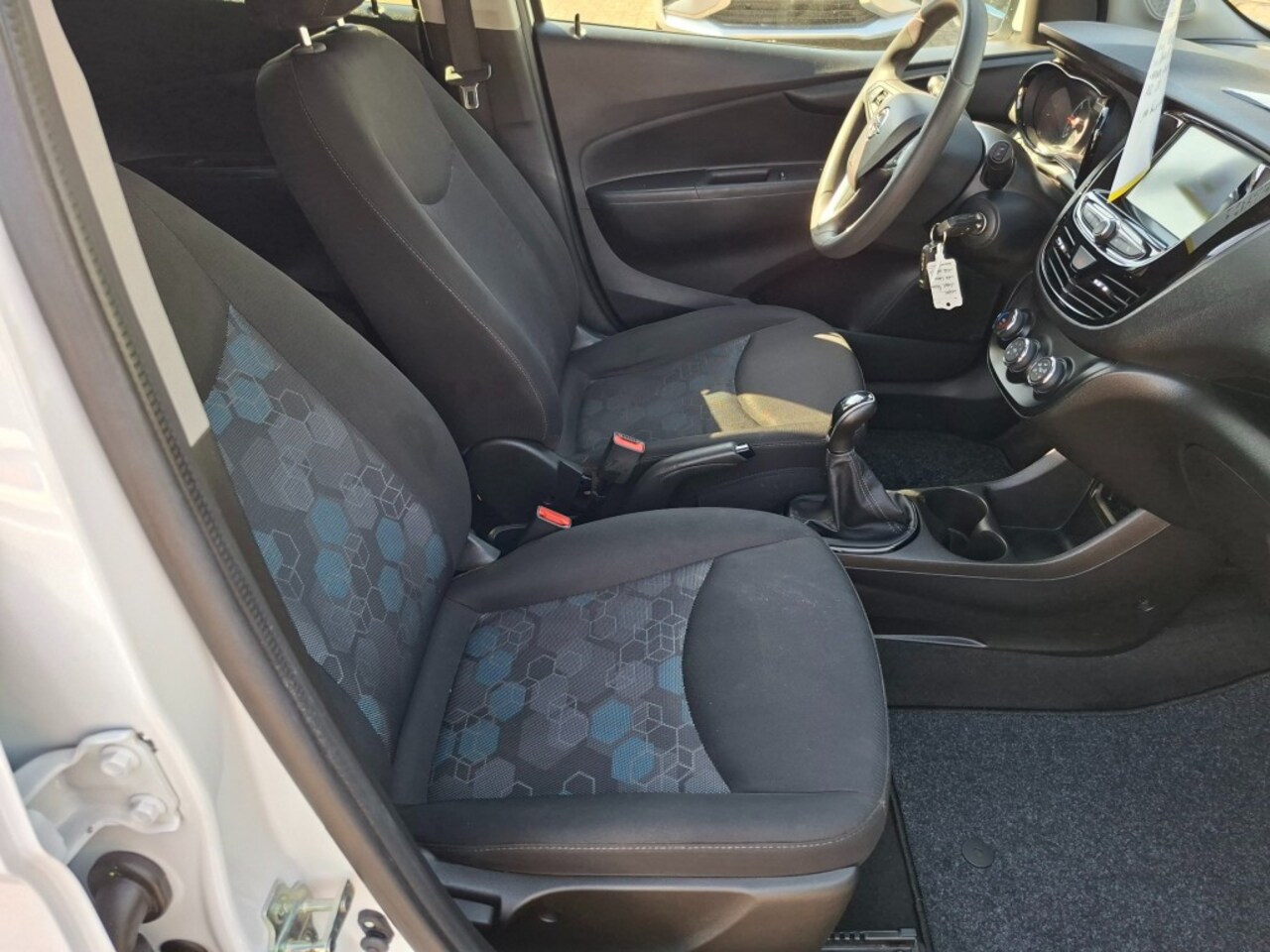 Opel Karl - 1.0 Rocks Online Edition RADIO DAB/AIRCO/CRUISE/ELEC.RAMEN+SPIEGELS/PDC/LMV