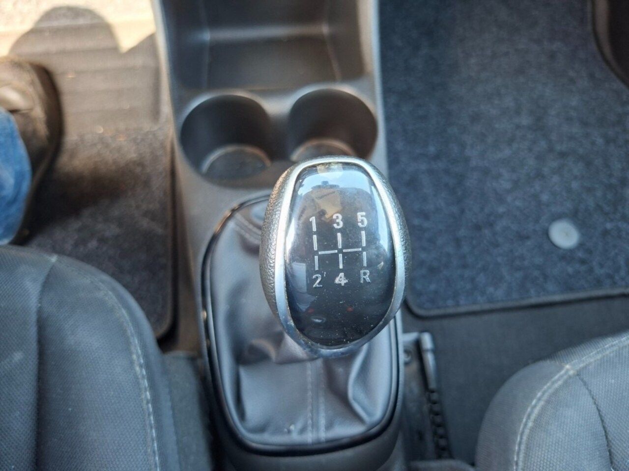 Opel Karl - 1.0 Rocks Online Edition RADIO DAB/AIRCO/CRUISE/ELEC.RAMEN+SPIEGELS/PDC/LMV
