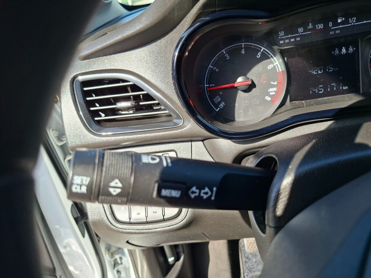 Opel Karl - 1.0 Rocks Online Edition RADIO DAB/AIRCO/CRUISE/ELEC.RAMEN+SPIEGELS/PDC/LMV