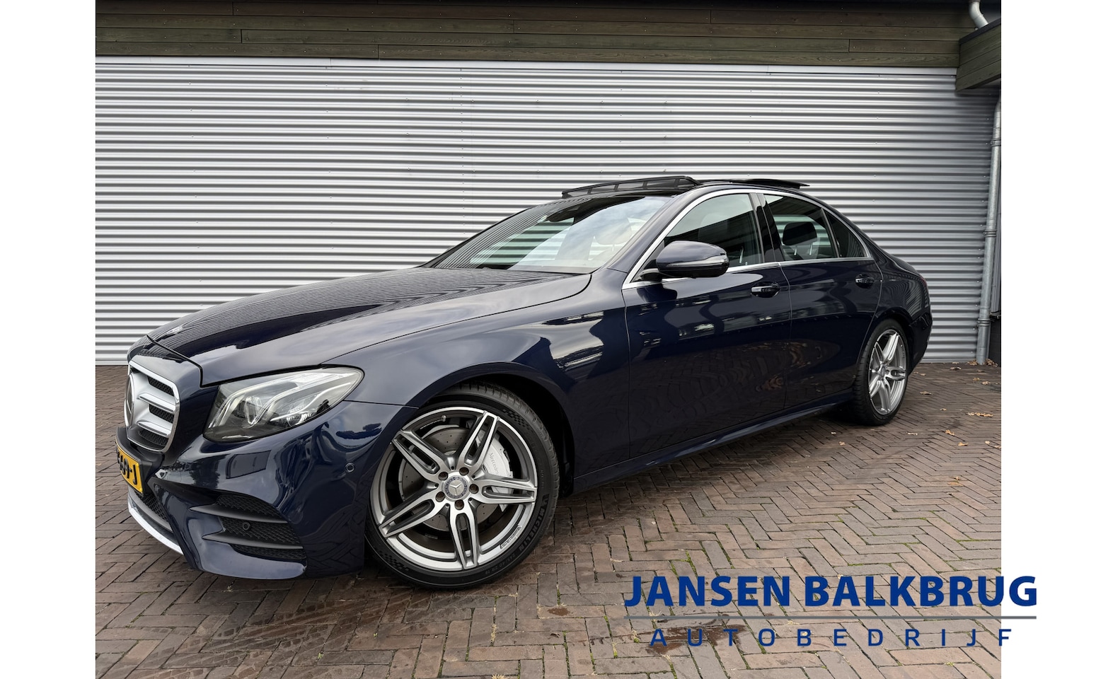 Mercedes-Benz E-klasse - 220 d Business Solution AMG Panoramadak! - AutoWereld.nl