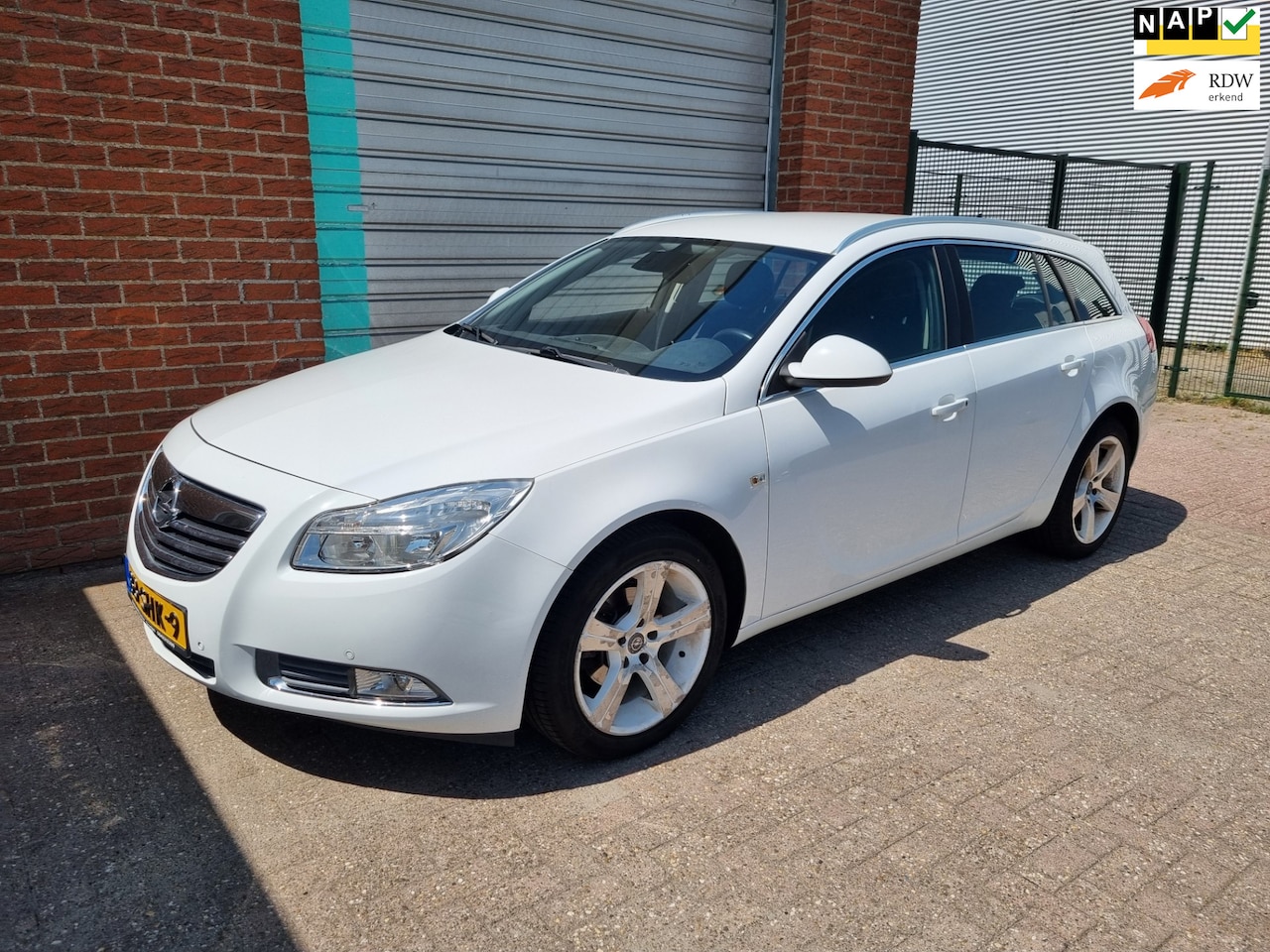 Opel Insignia Sports Tourer - 1.4 Turbo EcoFLEX Navi! Bj:2011 NAP! - AutoWereld.nl