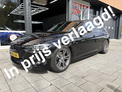 BMW 3-serie Touring - 318i M Sport Inruil mogelijk