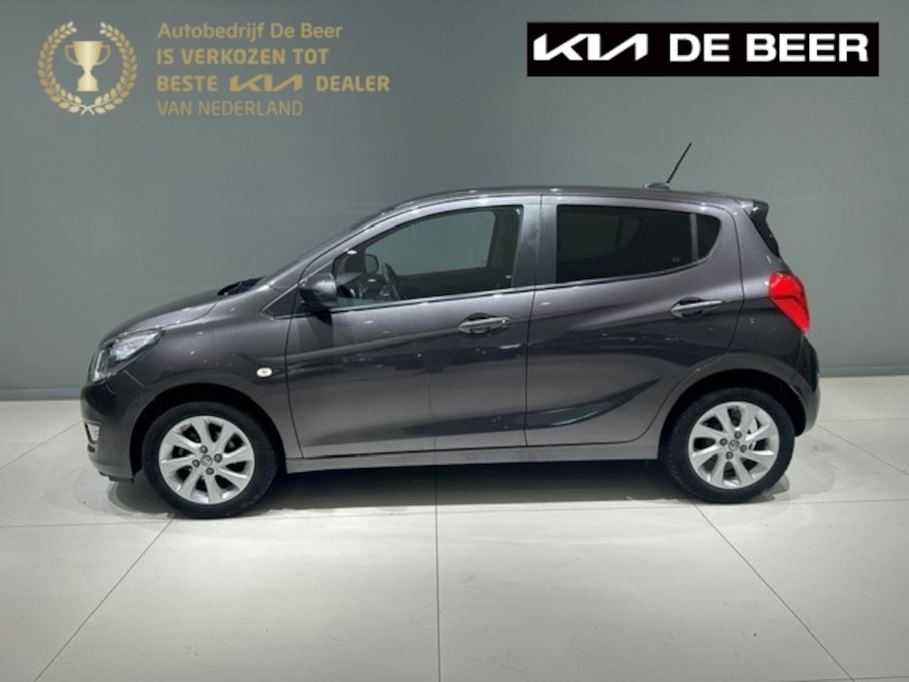 Opel Karl - 1.0 ecoFLEX 75pk Cosmo PDC LMV Unieke kmstand - AutoWereld.nl