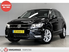Volkswagen Tiguan - 1.4 TSI ACT Connected Series/ AUTOMAAT/ Trekhaak/ 18'' LMV/ LED Koplampen/ Camera/ Apple +