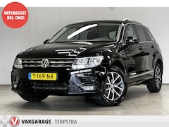 Volkswagen Tiguan - 1.4 TSI Comfortline Business/ Trekhaak/ 17'' LMV/ Adaptive Cruise/ Apple + Android/ Lane-A