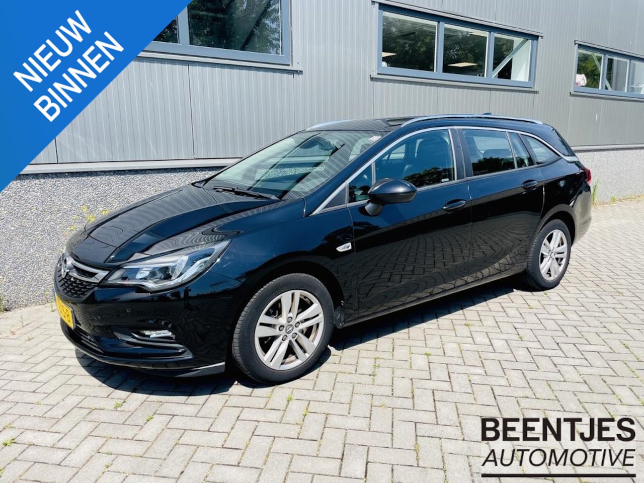 Opel Astra Sports Tourer - 1.4 Online Edition | Trekhaak | CarPlay | Navigatie | Airco - AutoWereld.nl