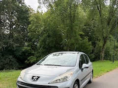 Peugeot 207 - 1.4 VTi Cool 'n Blue