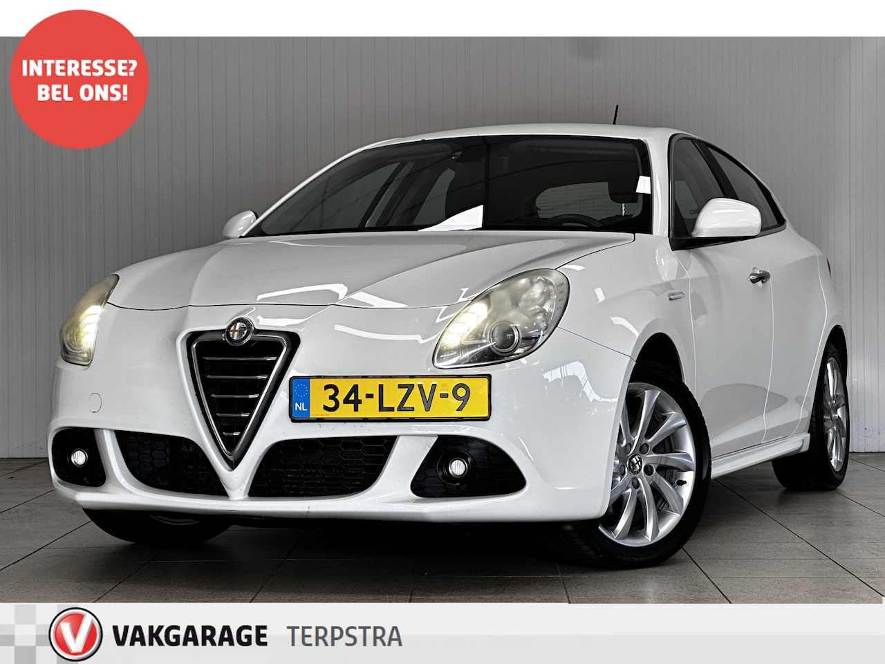 Alfa Romeo Giulietta - 1.4 T Distinctive/ D-Riem verv: 151.000 KM!/ Clima/ Cruise/ Elek. pakket/ Isofix/ Radio-CD - AutoWereld.nl
