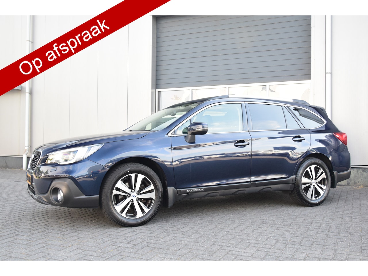 Subaru Outback - 2.5i Premium Leer/Verwarmd Schuifdak Trekhaak - AutoWereld.nl