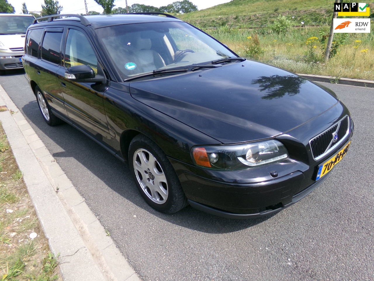 Volvo V70 - 2.4 D Edition II 2.4D Edition II - AutoWereld.nl