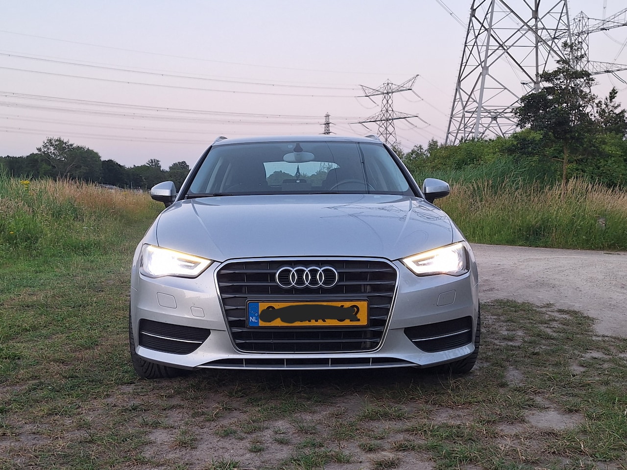 Audi A3 Sportback - 1.2 TFSI Attraction Pro Line plus - AutoWereld.nl