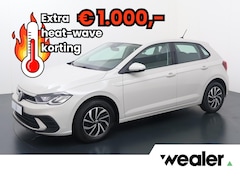 Volkswagen Polo - 1.0 TSI Life | 95 PK | Adaptive cruise control | Parkeersensoren | Apple Carplay/Android A