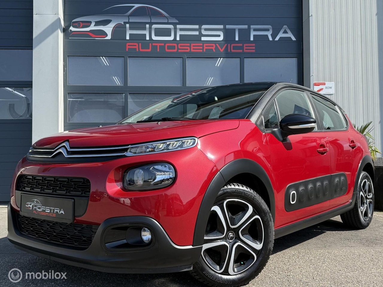 Citroën C3 - 1.2 PureTech S&S Feel Navi CarPlay PDC Distr-Riem-vv - AutoWereld.nl