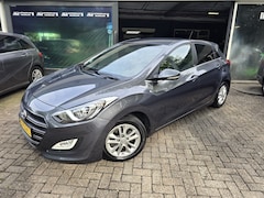 Hyundai i30 - 1.6 GDi GO 2016 | 2E EIGENAAR | 12MND GARANTIE | NAVI | CAMERA | CRUISE |