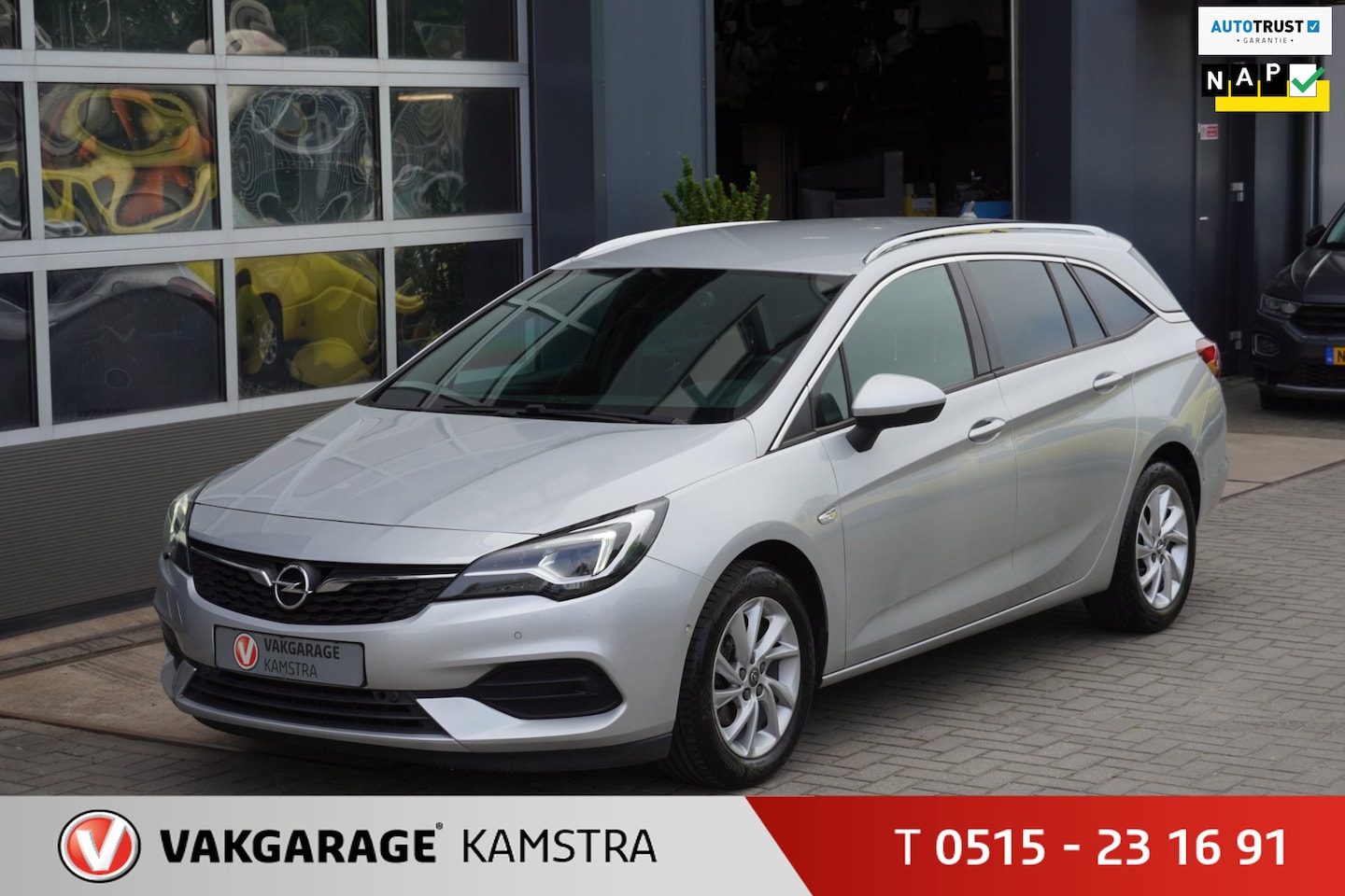 Opel Astra Sports Tourer - 1.2 Elegance NAP Navi/PDC/Trekhaak - AutoWereld.nl
