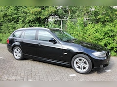 BMW 3-serie Touring - 318i Corporate Lease Luxury Line E91 LCI Leer Navi Xenon Voll.Historie