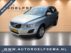 Volvo XC60 - 2.0T Momentum | Stoelverwarming | Unieke km stand | All Season banden | Afneembare trekhaa