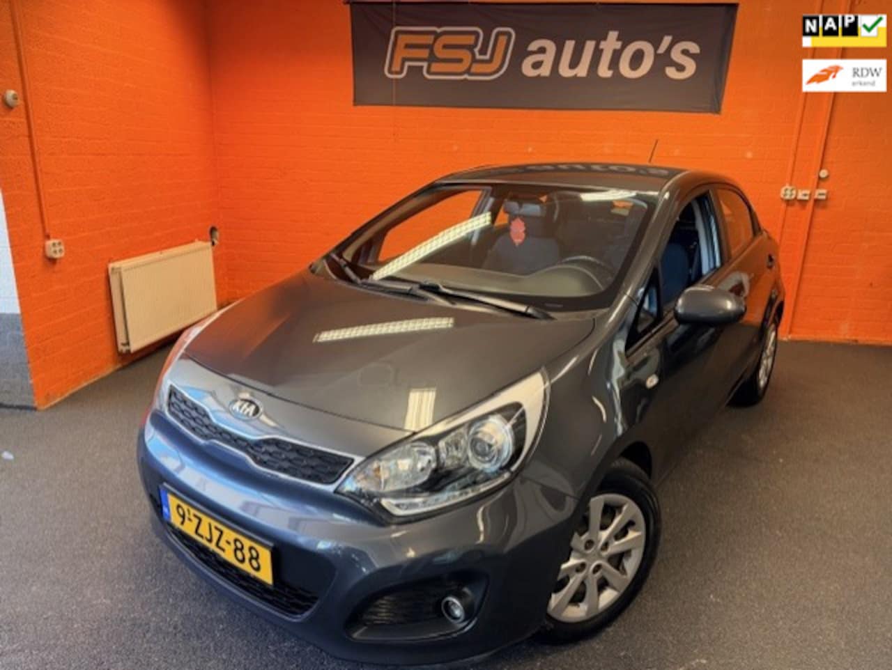 Kia Rio - 1.2 CVVT / 5 DEURS / BUSINESS-LINE / AIRCO!! - AutoWereld.nl