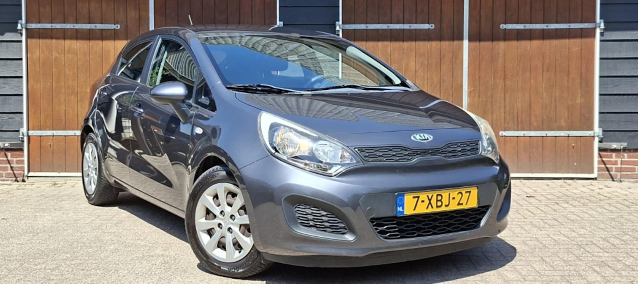 Kia Rio - 1.2 CVVT Comfort | Airco | 5 deurs | All seasonbanden - AutoWereld.nl