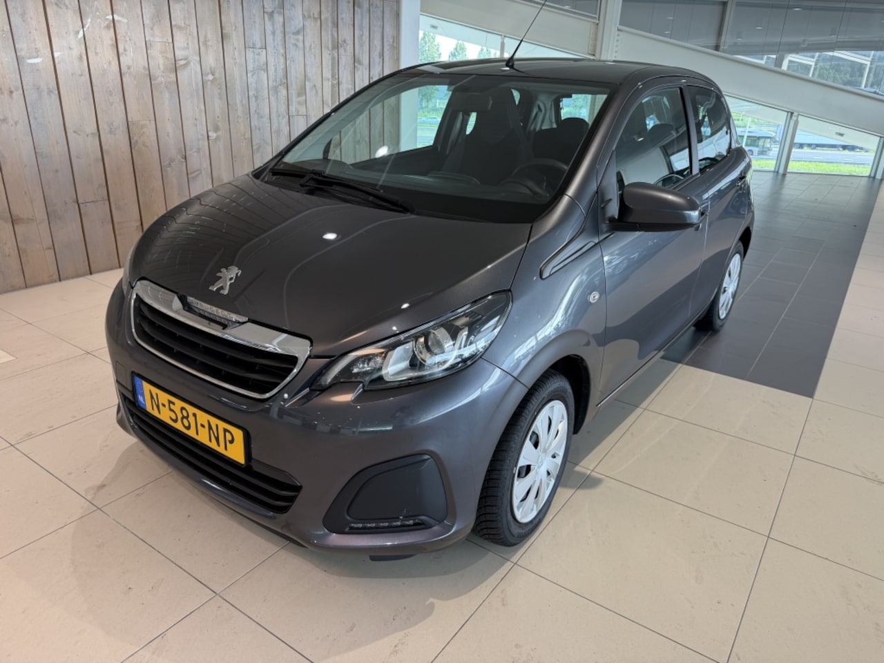 Peugeot 108 - 1.0 e-VTi Active 1.0 e-VTi Active - AutoWereld.nl